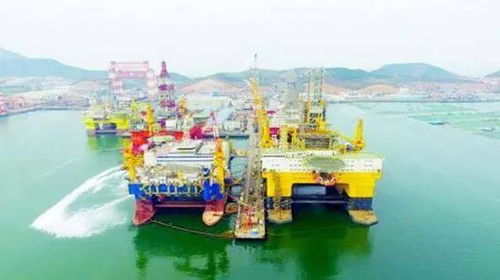 藍(lán)鯨2號(hào)深海展雄姿，中國可燃冰開發(fā)開啟新能源戰(zhàn)略新篇章