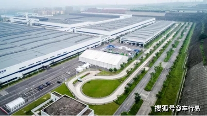 一周狂銷6000輛，揭秘重慶新能源汽車的“華為光環(huán)”與自主創(chuàng)新之路